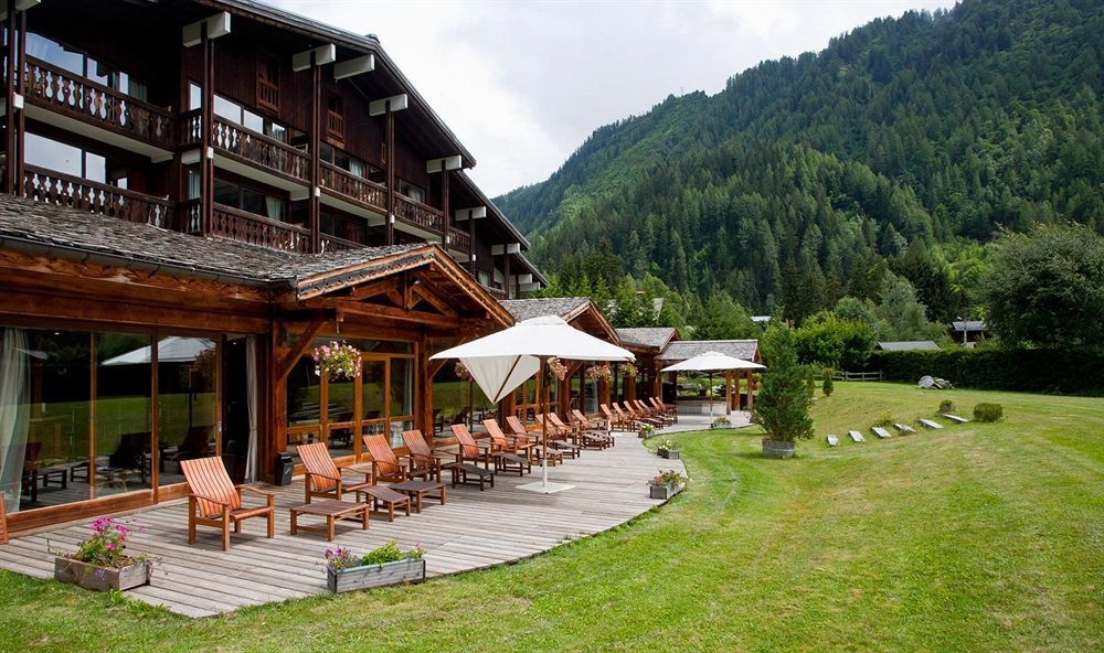 Les Grands Montets Hotel 4*